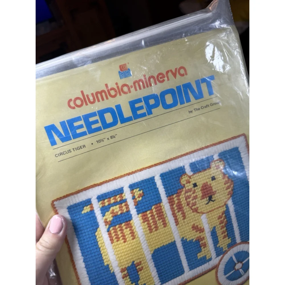 Columbia Minerva vtg 1974
